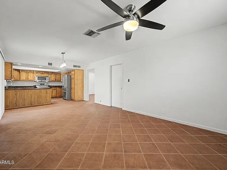 3910 E Shangri La Rd — Photo 9