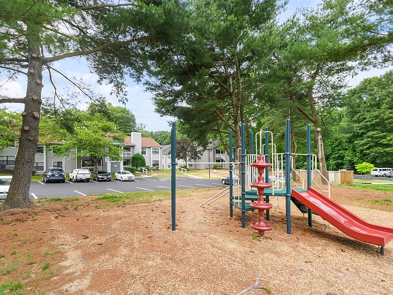 Vetra Southpoint — Photo 9