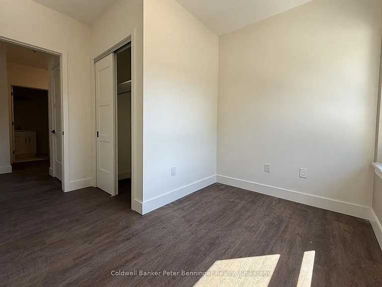 604 Queen St S #109 — Photo 14