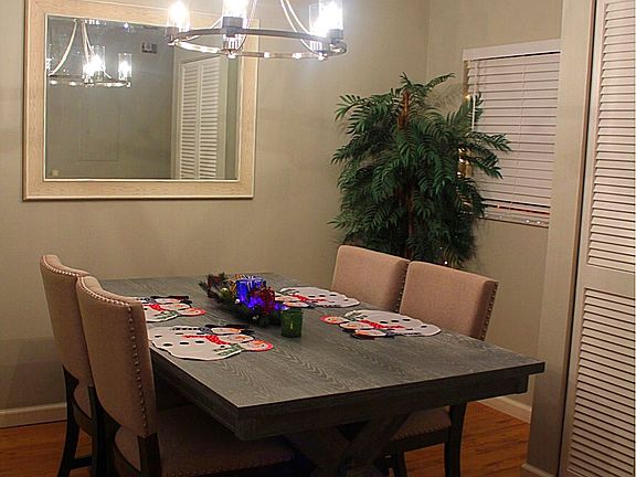 5th image of 2787 Woodgate Ln APT 15