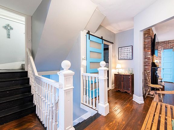 2nd image of 2047 Alta Ave #2
