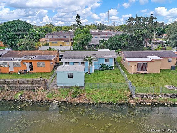5th image of 1885 NW 155th St
