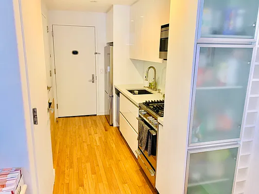 Rented by Chapin Group East | media 38