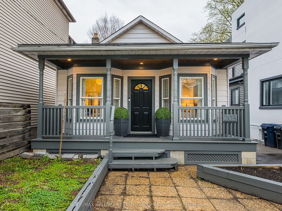 1st image of 203 Rhodes Ave