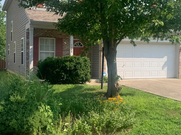 1348 Lake Meadow Dr, Indianapolis, IN 46217