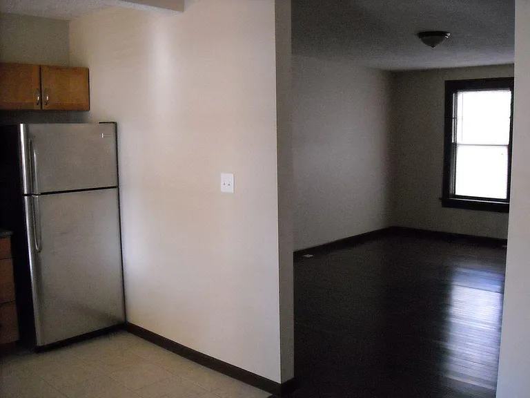 3804 Shenandoah Ave #B — Photo 3
