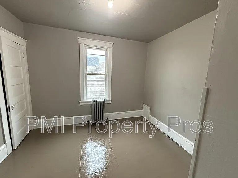 1560A S 7th St #UPPER REAR — Photo 3