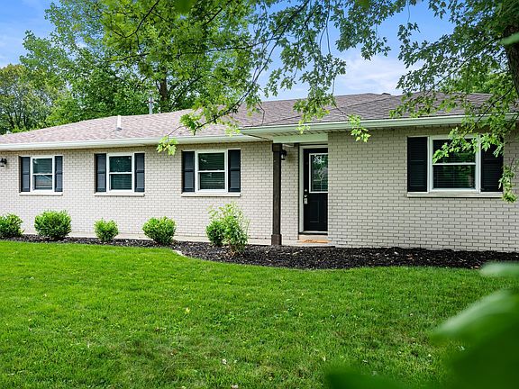 2nd image of 2205 W Norwood Dr