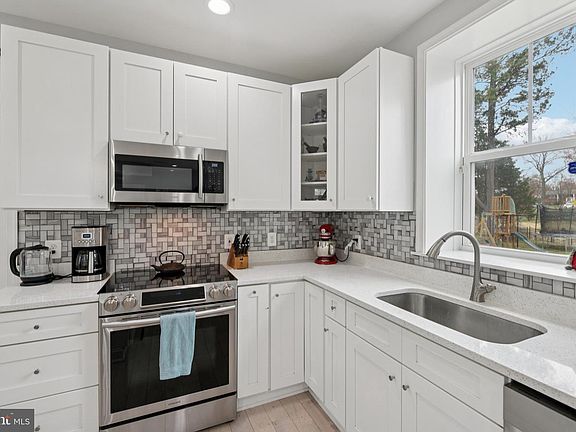 4th image of 8401 Rockwell Dr