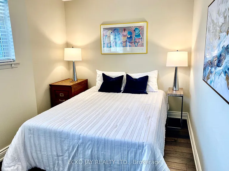 90 George Henry Blvd #17 — Photo 24