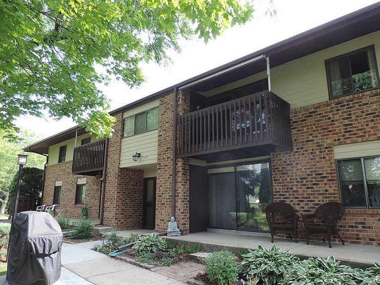 Pewaukee Park Hills Condominiums Pewaukee, WI Zillow