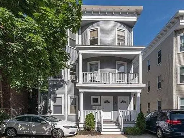 (undisclosed Address), Brookline, MA 02446