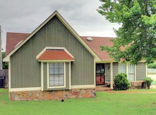4709 Stoney Hill Dr, Memphis, TN 38141