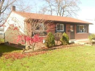 26511 Roberta St, Roseville, MI 48066