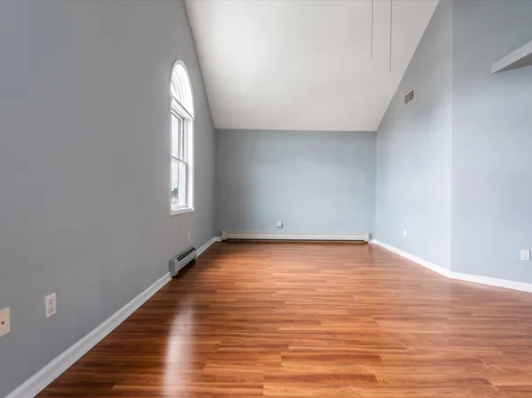 161-40 98th Street image 16 of 36