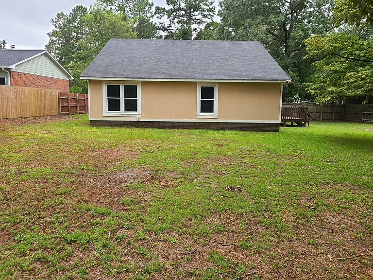 909 Bramblewood Ct — Photo 21