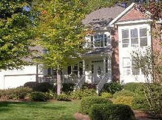 105 Sedgman Ct, Cary, NC 27511