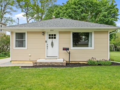 2515 De Laat Ave SW, Wyoming, MI, 49519