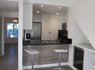 81 Tangelo #305, Irvine, CA 92618