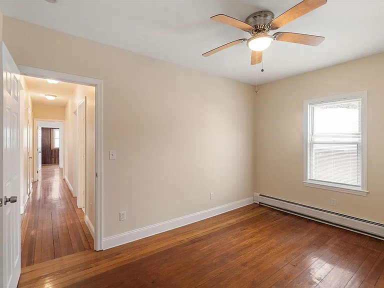 25-27 Lafayette St #1 — Photo 18