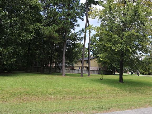 2nd image of 6703 Hayden Dr