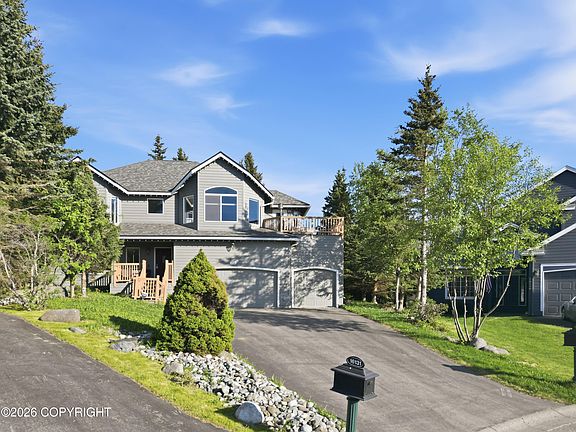 3rd image of 16141 Bridgewood Cir