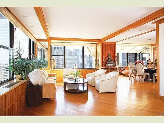 Sold by Stribling | media 3