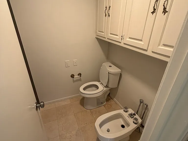 3201 Squireswood Dr — Photo 21
