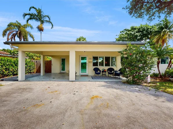 381 SE 6th Court, Pompano Beach, FL 33060