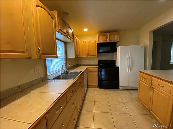 5th image of 5434 McDacer Ave