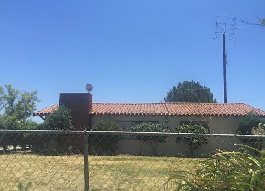 1st image of 441 Sycamore Rd