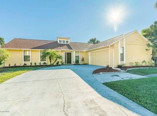 332 Emerson Dr NW, Palm Bay, FL 32907
