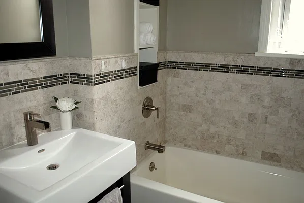 Sold by Landmarc Group | media 31