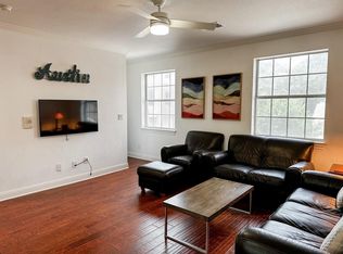 1402 Parker Ln APT 4, Austin, TX 78741