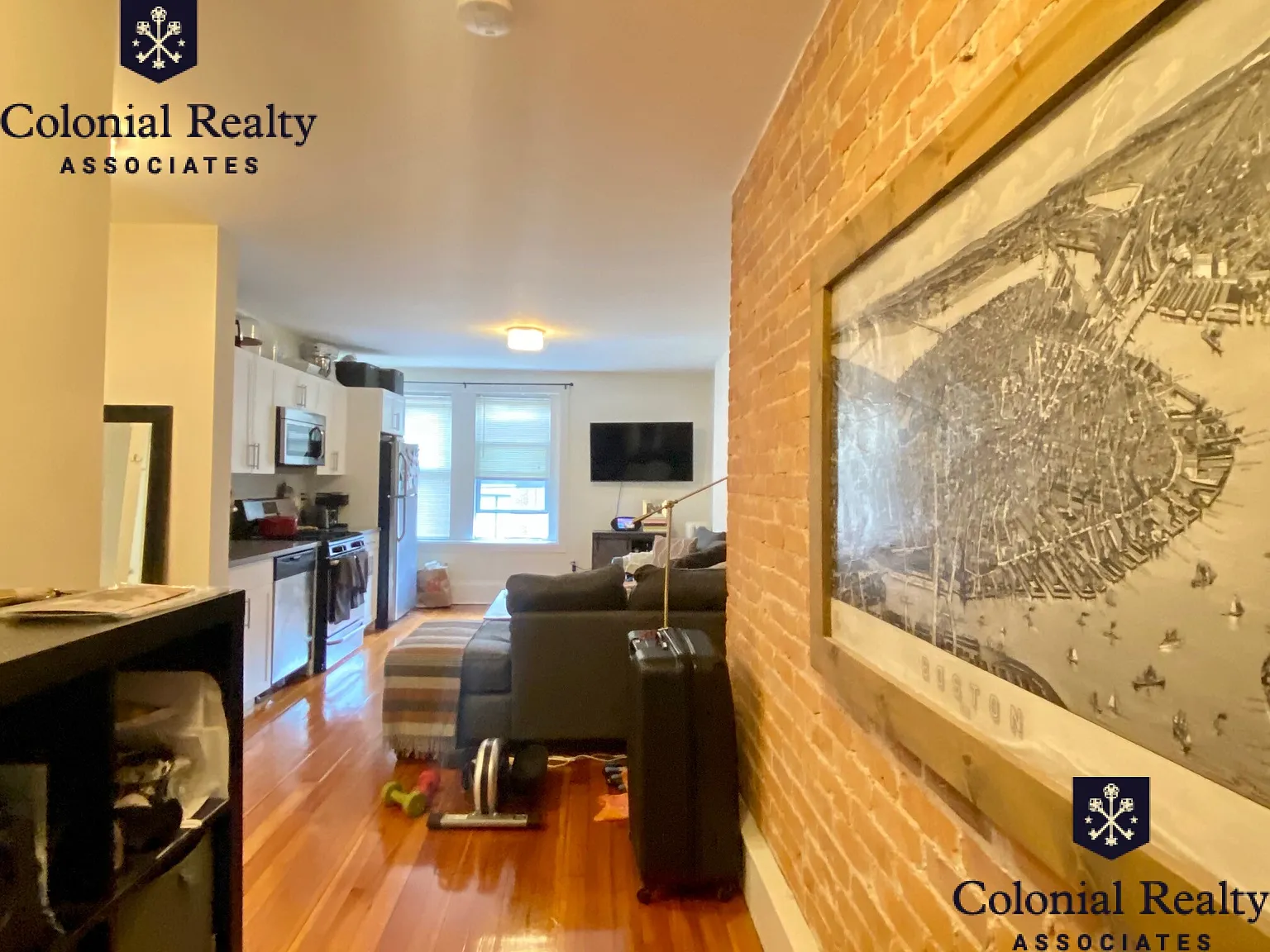2 bed, 1.0 bath, $3,100 — Photo 2