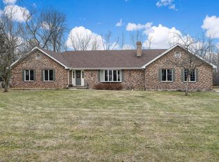 228 79th St, Willowbrook, IL 60527