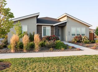 8274 W Shams Ln, Eagle, ID 83616