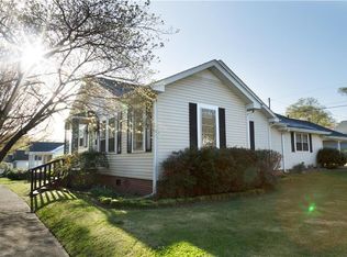 10 S 3rd Lindale St, Lindale, GA 30147