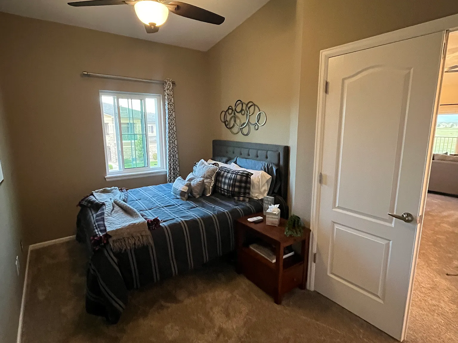 3 bed, 1620 sqft, $2,785 — Photo 2