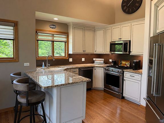 5th image of 11132 Prospect Pl
