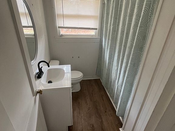 5th image of 3040 Acorn Rd
