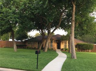 1606 Cornwall Ln, Sachse, TX 75048