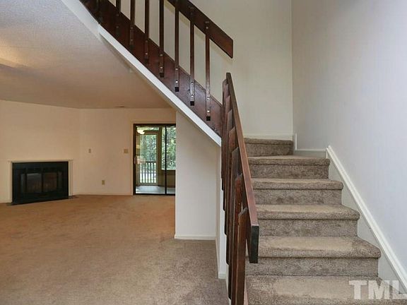 4th image of 103 Woodbridge Ln