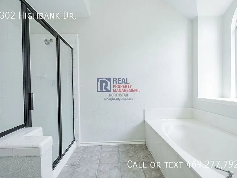 2302 Highbank Dr — Photo 21