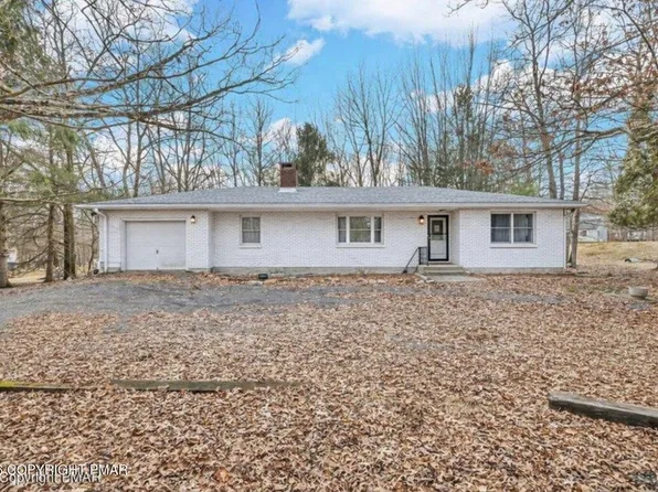 17 Tamarack Ter, Albrightsville, PA 18210