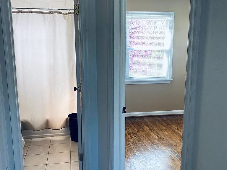 6802 Radcliffe Dr — Photo 9