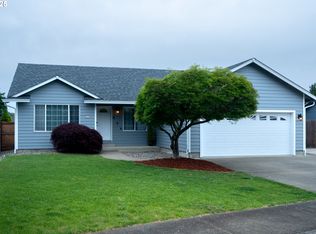 2589 Golfview Ave, Sutherlin, OR 97479