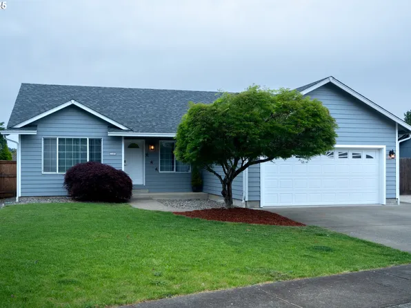 2589 Golfview Ave, Sutherlin, OR 97479