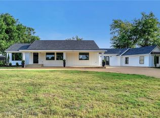 219 Valley View Cir, Denison, TX 75021