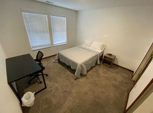 118 Rhodes St APT D, South Bend, IN 46637